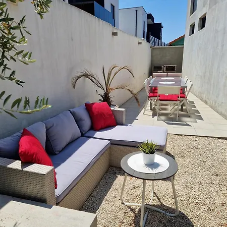 With Parking Space - 25408 דירה