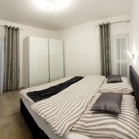 With Parking Space - 25408 דירה *